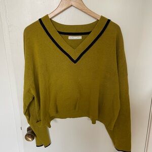 OAK + FORTOlive V-Neck Women's Sweater